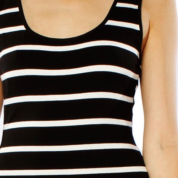 🌺 New Striped Maxi Dress 🌺 - Picture 4 of 6